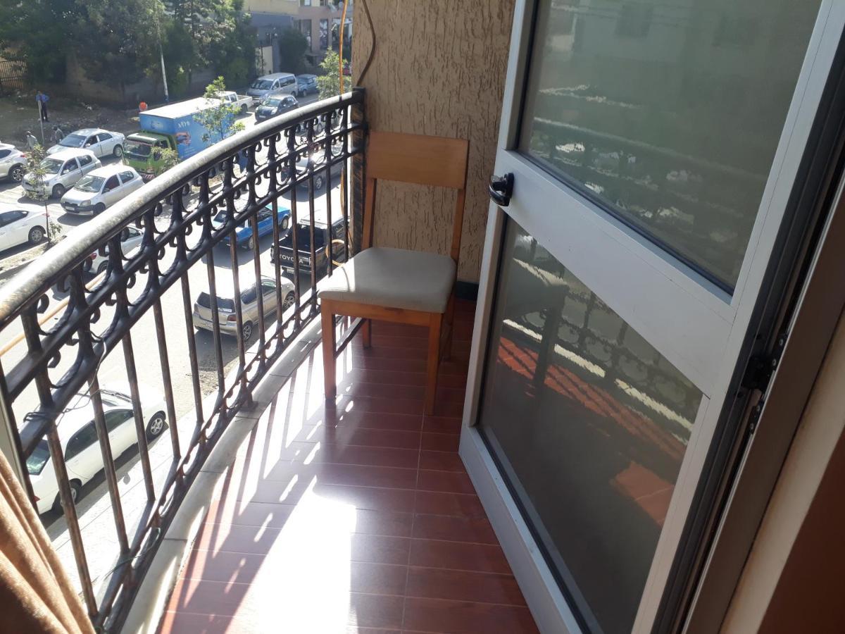 Bruhway Hotel Addis Ababa Luaran gambar