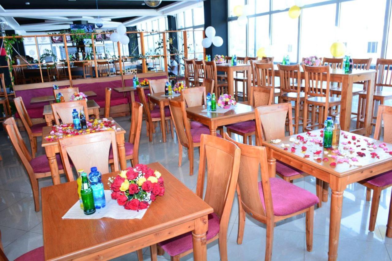 Bruhway Hotel Addis Ababa Luaran gambar
